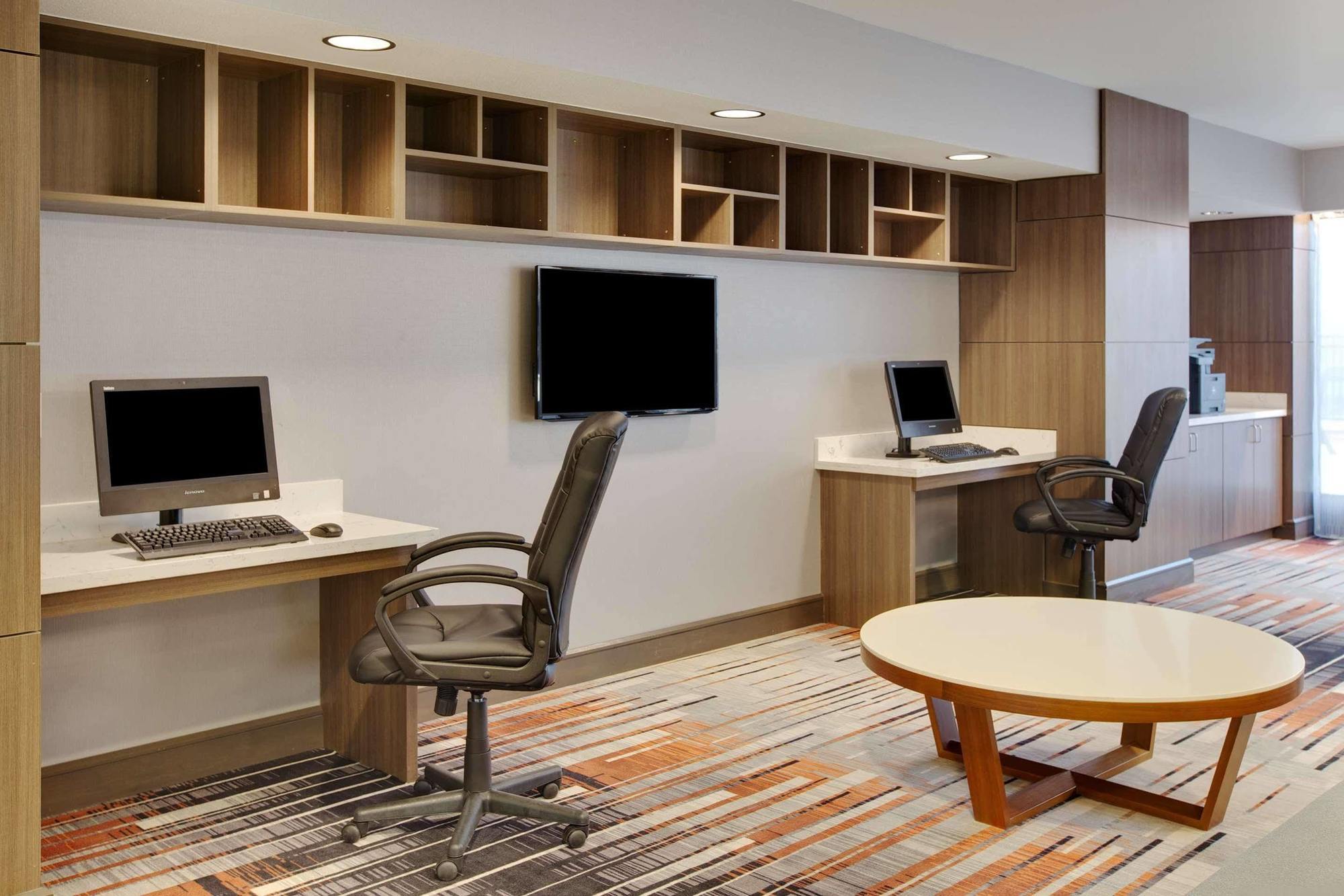 Hotel Wingate By Wyndham 3*